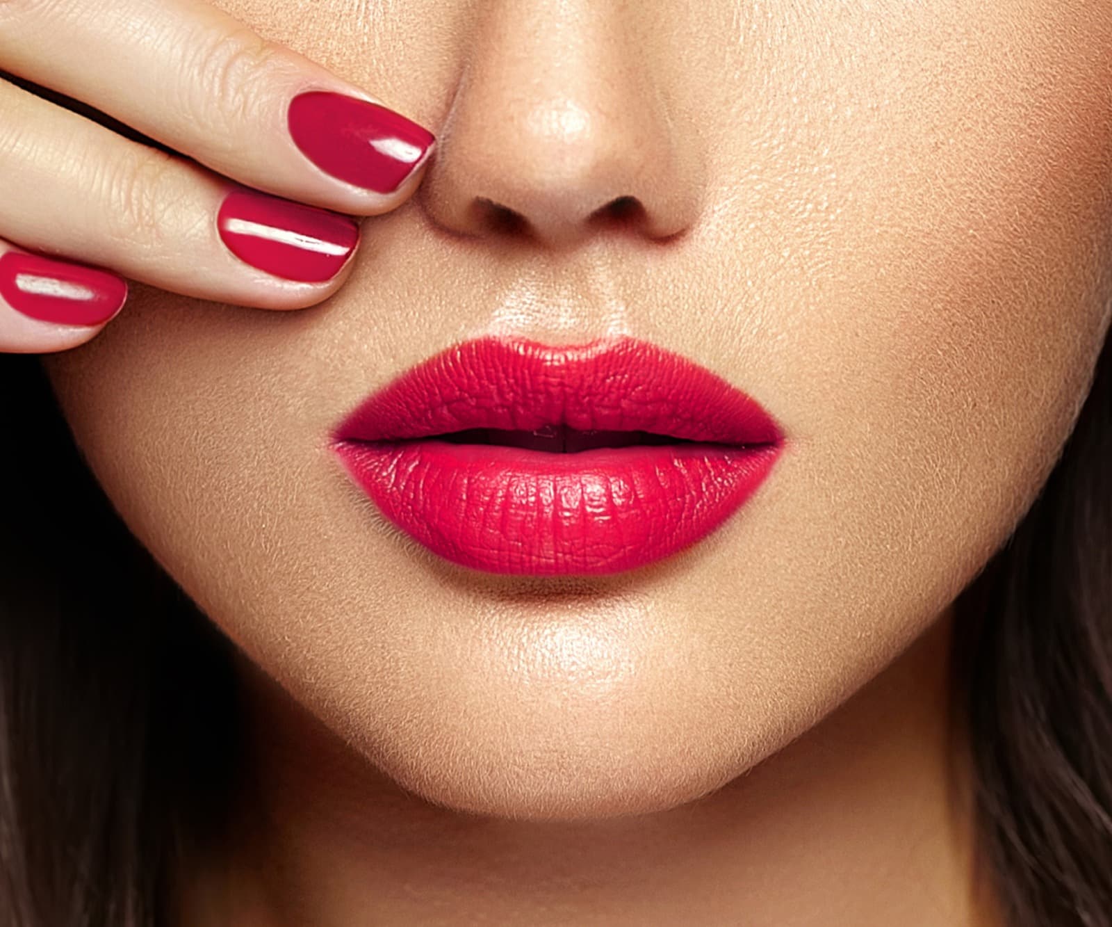 Full lip color - dermopigmentazione labbra colore pieno